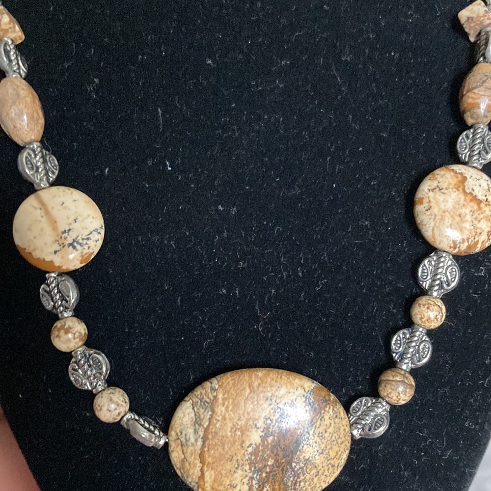 Silver Wire Wrapped Stone Pendant Necklace Bracelet & Earrings Set Handmade - Picture 9 of 14